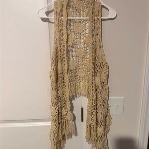 Bohemian Crochet Fringe Vest - Cream